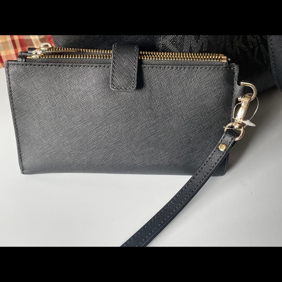 Michael Kors Handbag & wallet - Picture 6 of 11